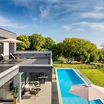 Borealis Villa *