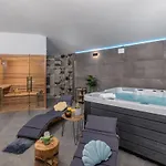 Borealis Villa Raša