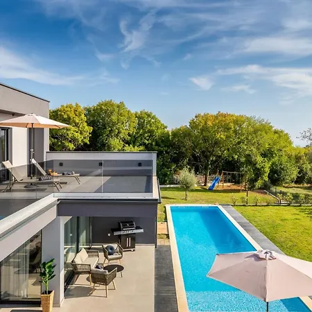 Borealis Villa *