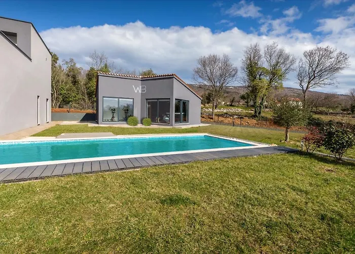 Borealis Βίλα Raša